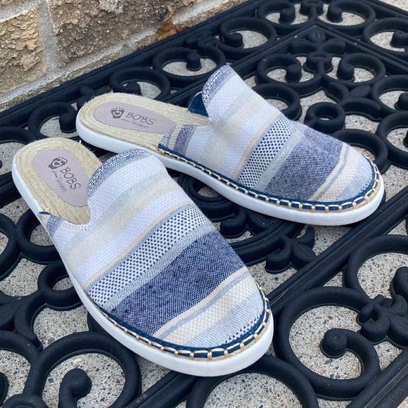 🌸BOBS from Skechers Slides On Sandals 🌸 - Picture 9 of 12